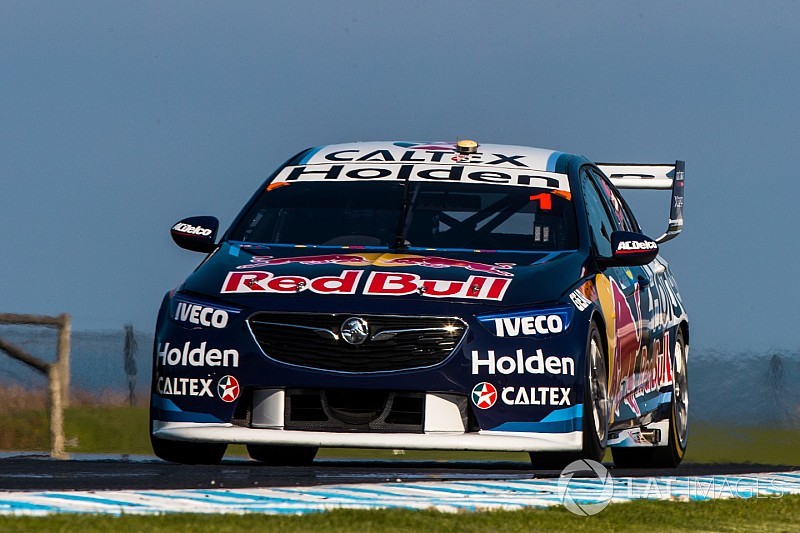 Whincup loses second due to pitstop infringement