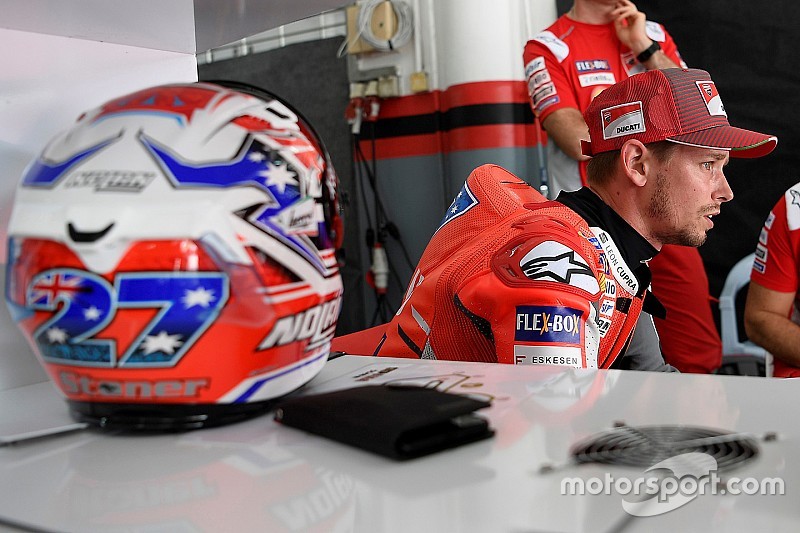 Stoner confirma que no renovará con Ducati: