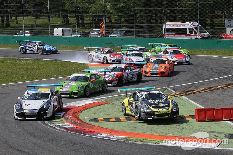Monza, Gara 1: Cairoli fa il vuoto davanti a Ledogar e Iaquinta