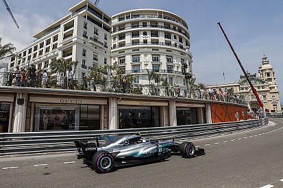 Wolff: "La F1 necesita dejar los circuitos estilo parking de supermercado"