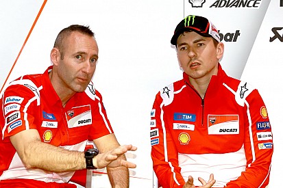 Ducati inicia tres días de test en Jerez, uno de ellos con Lorenzo y Dovizioso