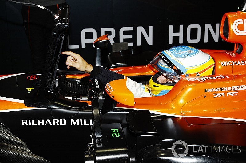 Alonso recibe 35 posiciones de sanción en Suzuka