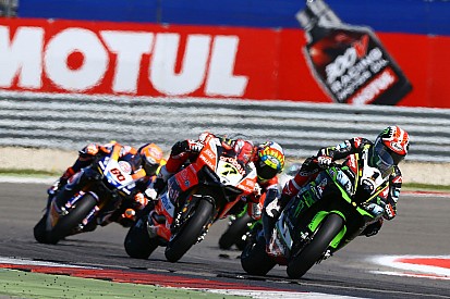 Fotogallery: le foto più belle di Gara 1 ad Assen della Superbike