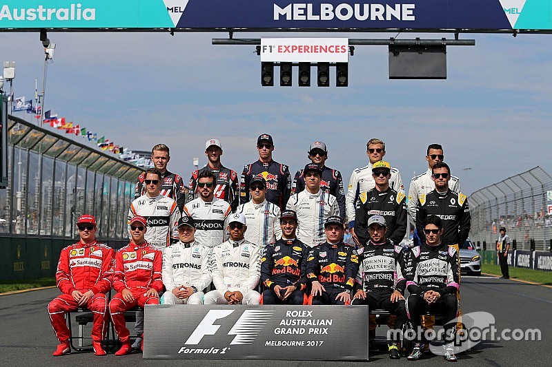 La parrilla de la Fórmula 1 2017 ya tiene foto oficial