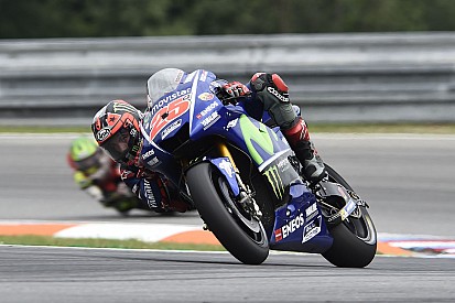 Yamaha estrena un nuevo carenado con alas internas