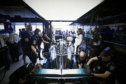 Mobil F1 2017 lebih sensitif, tim-tim dipusingkan masalah set-up