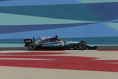 Mercedes-Star Lewis Hamilton: Ferrari bei F1 in Bahrain Favorit