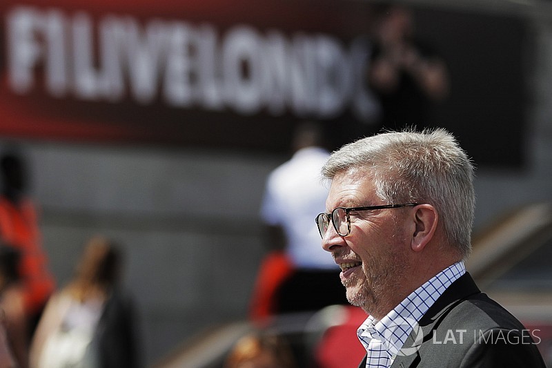 Brawn: Yeni F1 motorları taraftarları duygusal açıdan etkilemeli