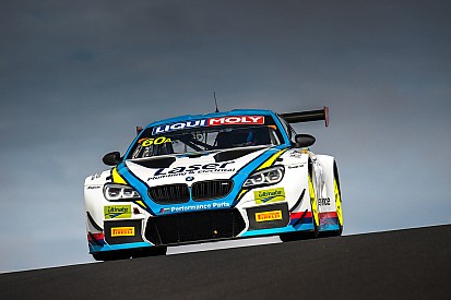 Glock, Eng land BMW Bathurst drive