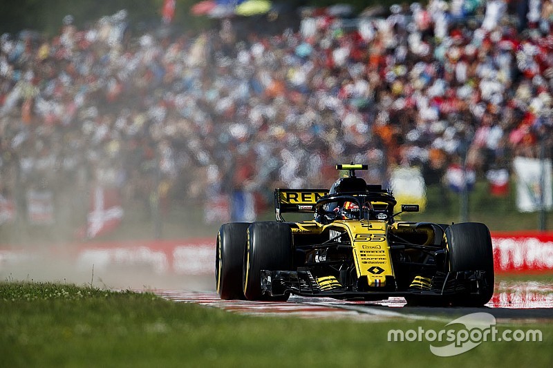 Sainz: Temporada “estranha” não reflete progresso na Renault