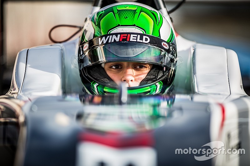 Radar verde-amarelo: Collet estreia na F4 Francesa no pódio