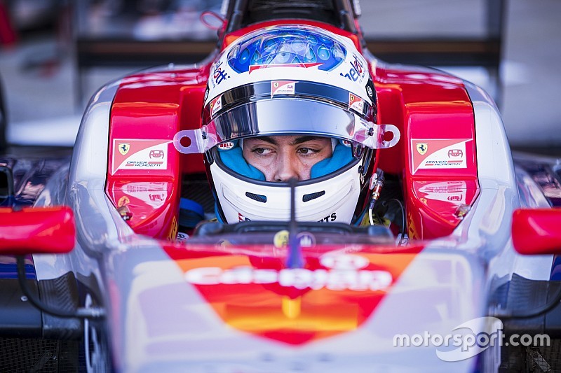 GP3 Barcelona: Yağmurlu yarışı Alesi kazandı!