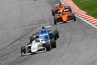 Hasil lomba Sabtu Formula 4 SEA Sepang