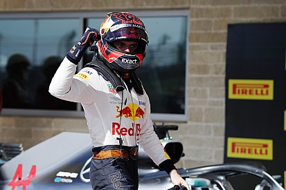 “Verstappen sterker geworden van moeizame start van seizoen”, stelt Horner