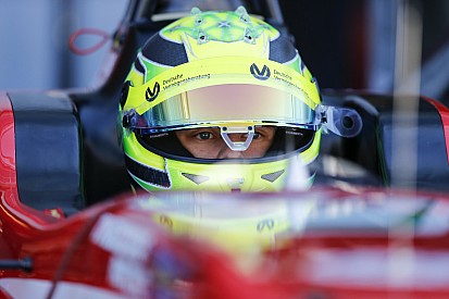 Mick Schumacher Schnellster beim Test der Formel-3-EM