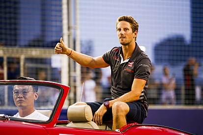 Grosjean nagy mentése a Szingapúri Nagydíjról: videó