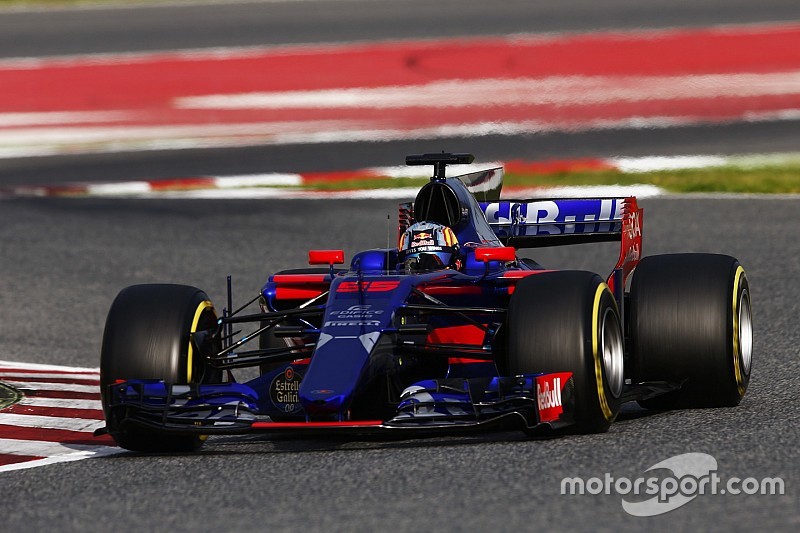 Sainz: Saya butuh materi yang tepat untuk jadi juara dunia