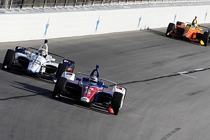 Kanaan predicts "boring" Texas race, Dixon plays down worries