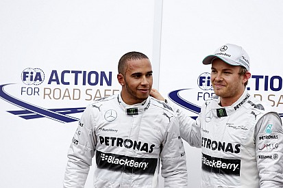 Rosberg: Rakipleri, Hamilton'ı yenmek için "mükemmel" olmalı