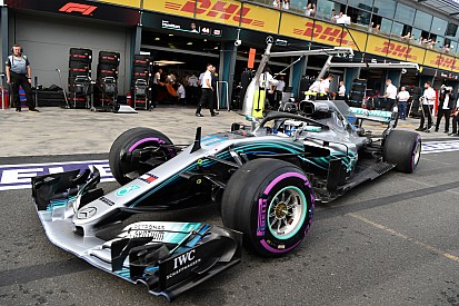 Mercedes é mais cautelosa que Ferrari em pneus para China