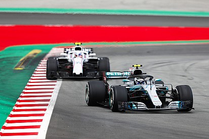 Mercedes: Тактика Боттаса была предельно рискованной