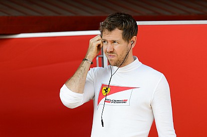 Vettel se quita la etiqueta de favorito