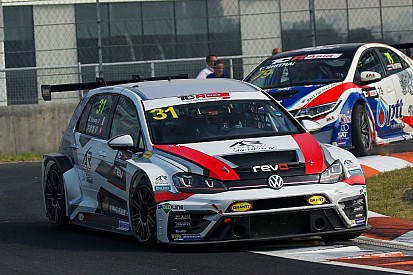 China: il TeamWork Motorsport punta al titolo con la Volkswagen di Wong ed Hui
