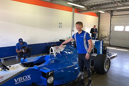 El test sorpresa de Billy Monger en un F1