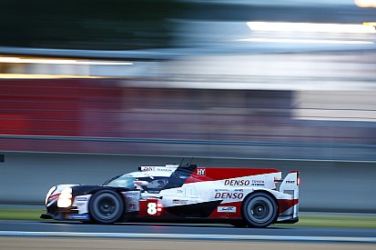 Le Mans 24 Saat - 18. Saat: #8 Toyota farkı 42 saniyeye çıkarttı