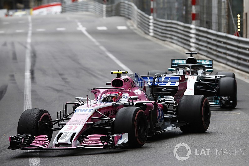 Mercedes, Ocon'a Hamilton için takım emri mi verdi?