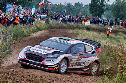 Elfyn Evans toma el liderato en Polonia