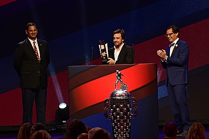 Fernando Alonso, elegido mejor 'novato' de las 500 Millas de Indianápolis