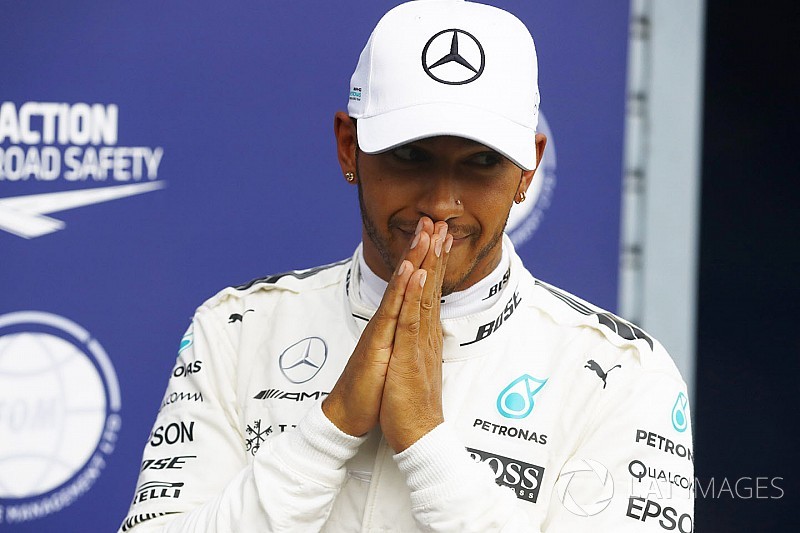 Hamilton legújabb divatos szerelése: USA