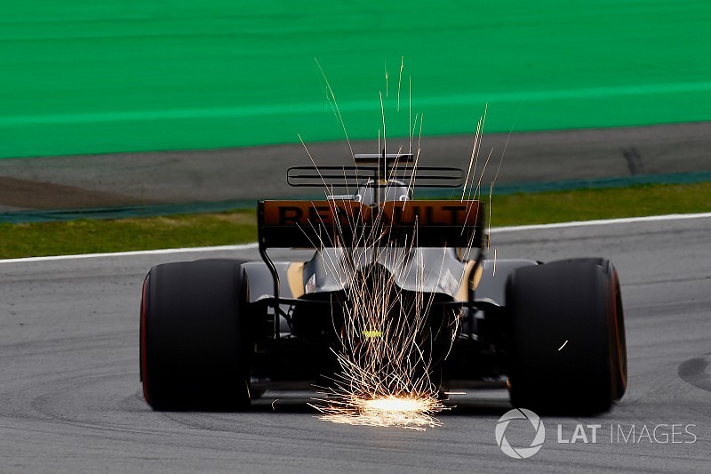 Nincsenek új Renault alkatrészek - vészhelyzet esetén a régieket kell feljavítani