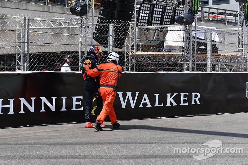 Rosberg laakt 'overmoedige' Verstappen: