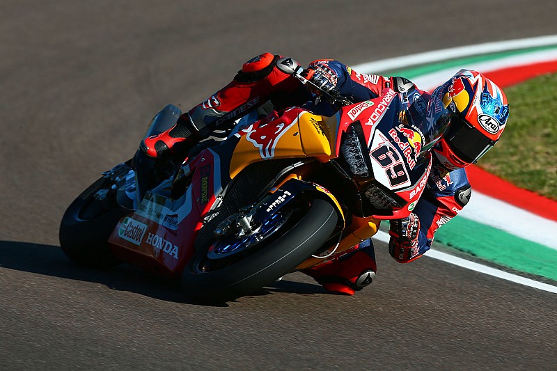 A MotoGP menői szorítanak Nicky Haydennek