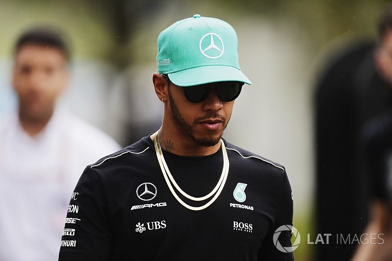 Hamilton: Yeni sözleşme görüşmesi yapmanın tam vakti