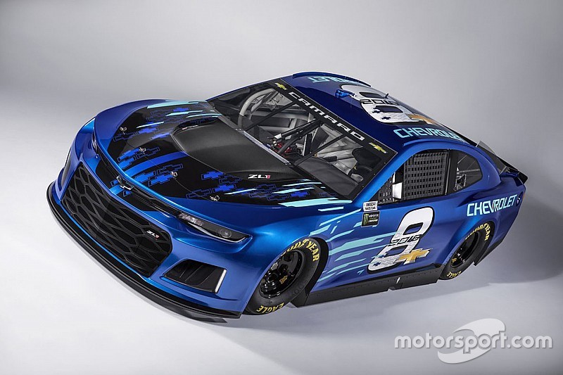 Chevrolet revela Camaro que será usado na NASCAR Cup em 2018