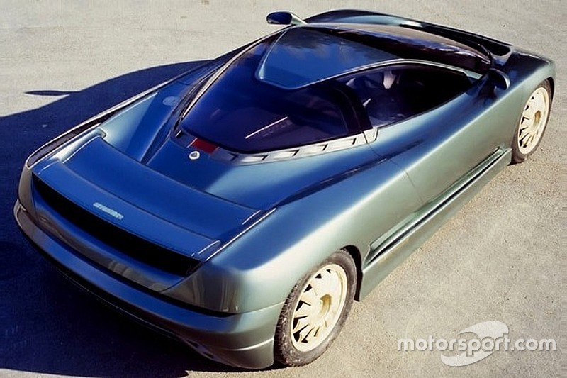 Lotus Emotion (1991) - Un concept avec des gènes de Bugatti