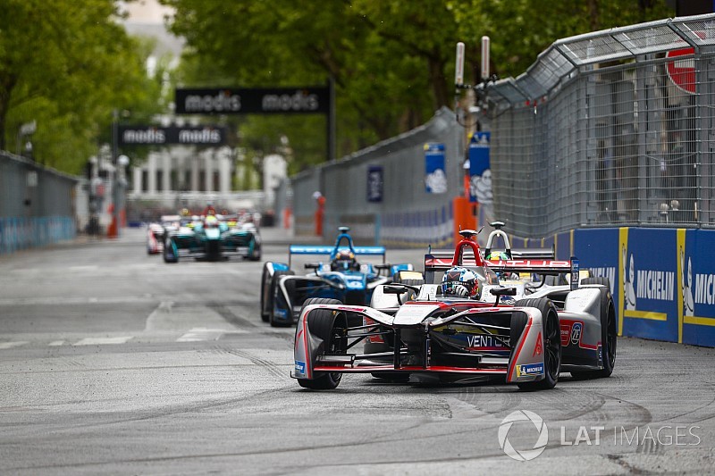 Mercedes bağlantılı HWA, 2018/19'da Formula E'de yarışacak!