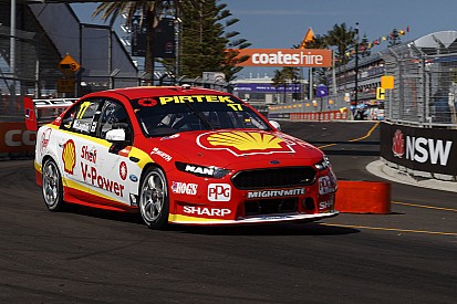 Newcastle Supercars: McLaughlin snags pole for Race 25, Whincup fifth