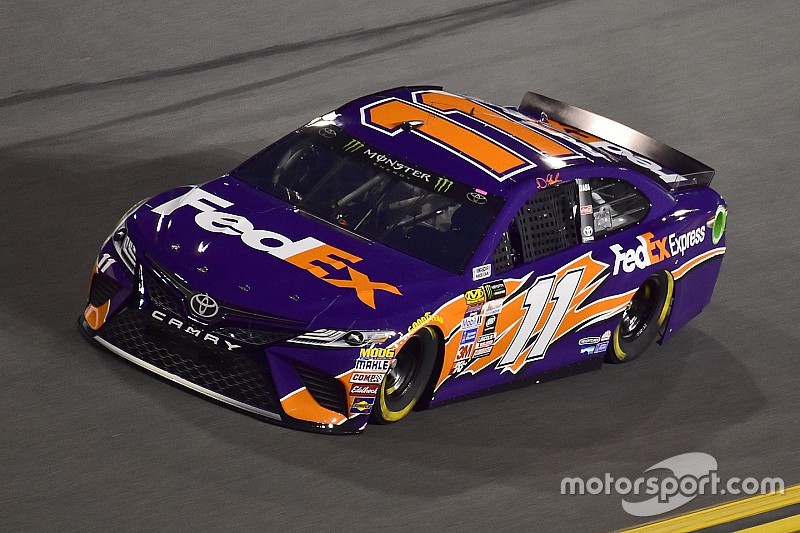 Denny Hamlin leads Toyota quartet in final Clash practice