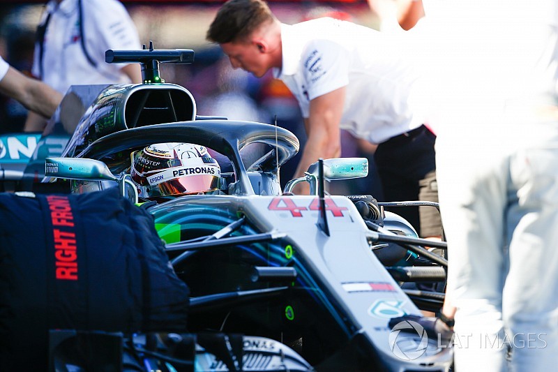 Marko: „Hamilton megnyomja a gombot, és azonnal nyer 3-4 tizedet”