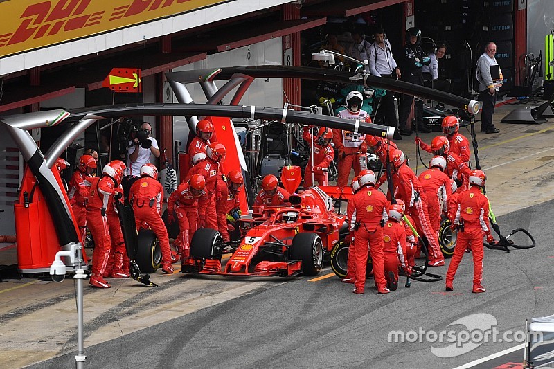 Vettel megvédte a taktikát: jó döntés volt a kerékcsere, nem azon múlt