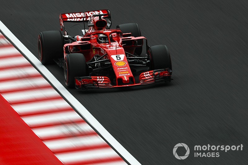 Vettel senkit sem hibáztat a hibás stratégiai döntés miatt