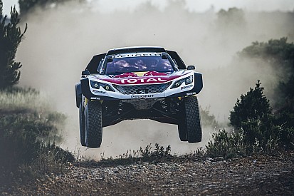 Peugeot anuncia fim de seu programa no Rally Dakar