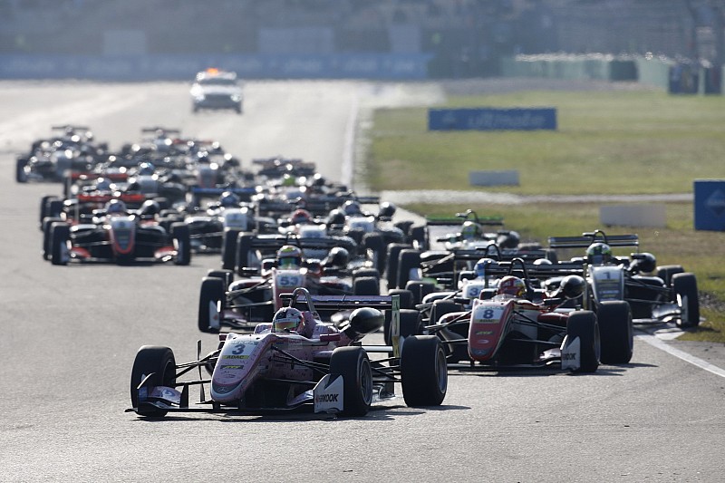 FIA создаст чемпионат Формулы 3 для замены GP3