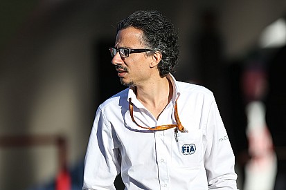 Ferrari e Red Bull trocam farpas por polêmica de Mekies