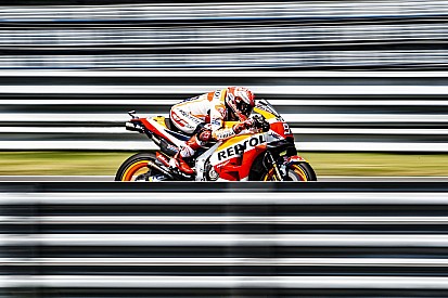 Márquez: “Con estas motos es difícil caerse como lo ha hecho Lorenzo”