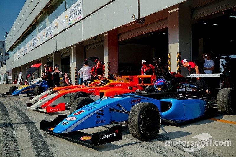 F4北京站排位赛:梁瀚昭夺杆位,布鲁诺、刘凯紧随其后